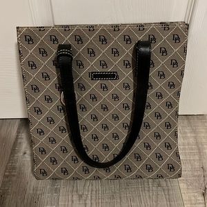 Dooney & Bourke Purse